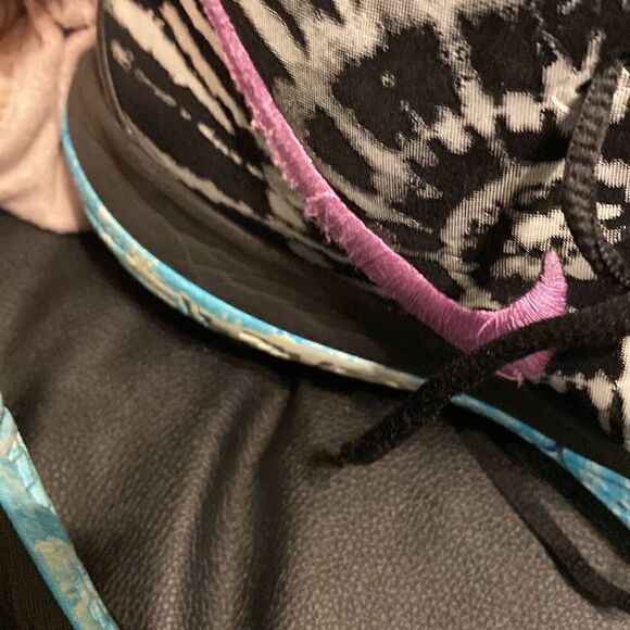 Nike Mens KYRIE 4 'ALL STAR' Athletic Shoe Sneakers - Picture 8 of 11